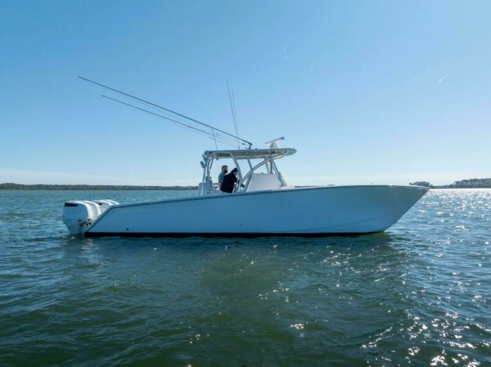 SeaHunter 38 Reel Escape- Profile