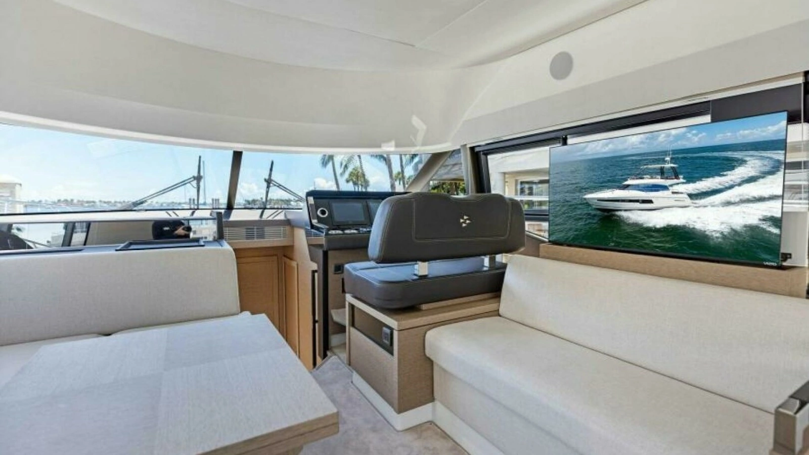 2025 Prestige 460 Flybridge - Sistership
