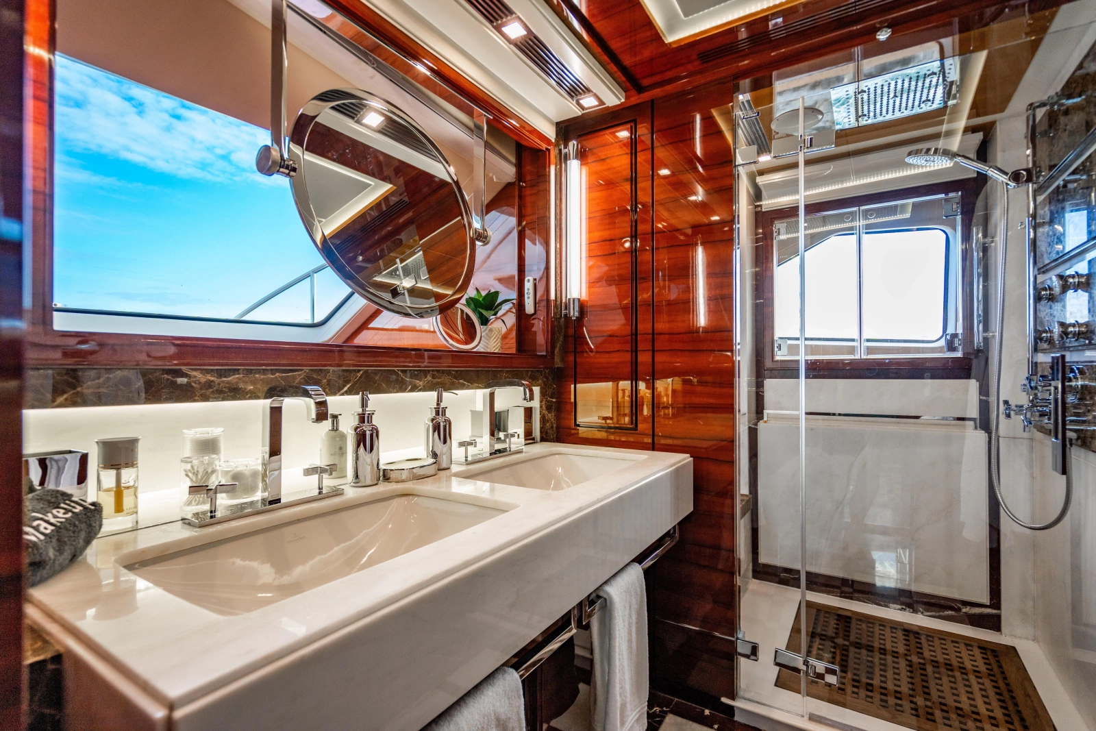 2011 Benetti Classic 121