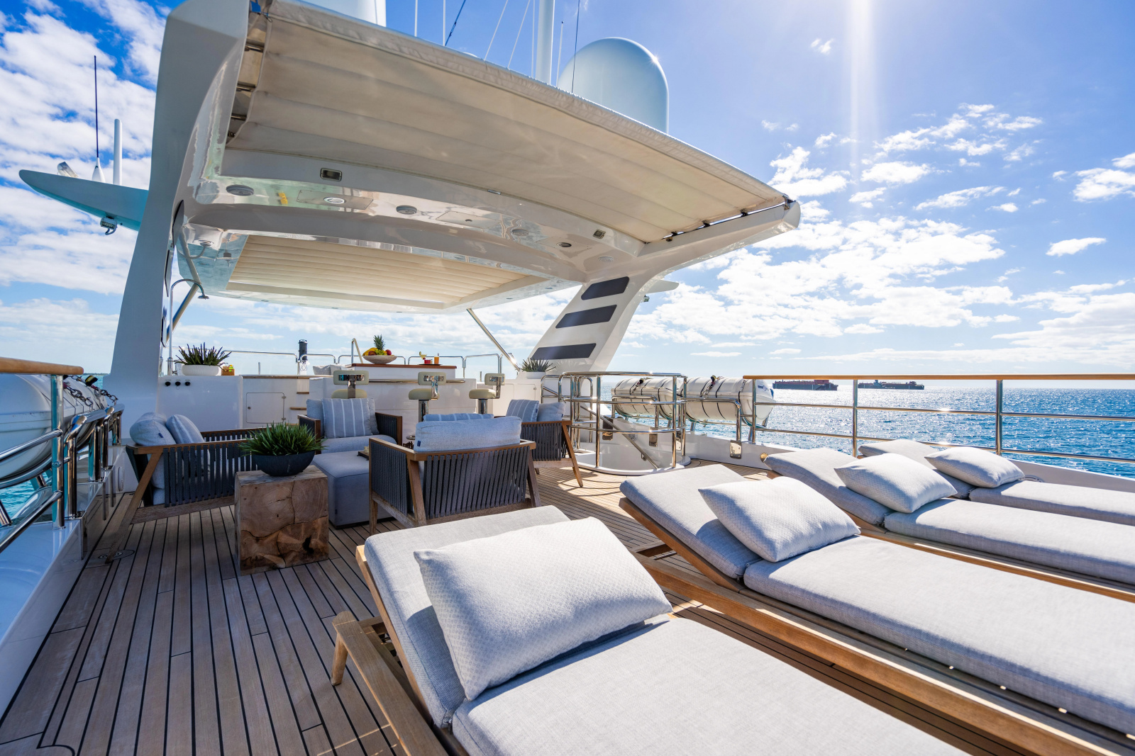 2011 Benetti Classic 121
