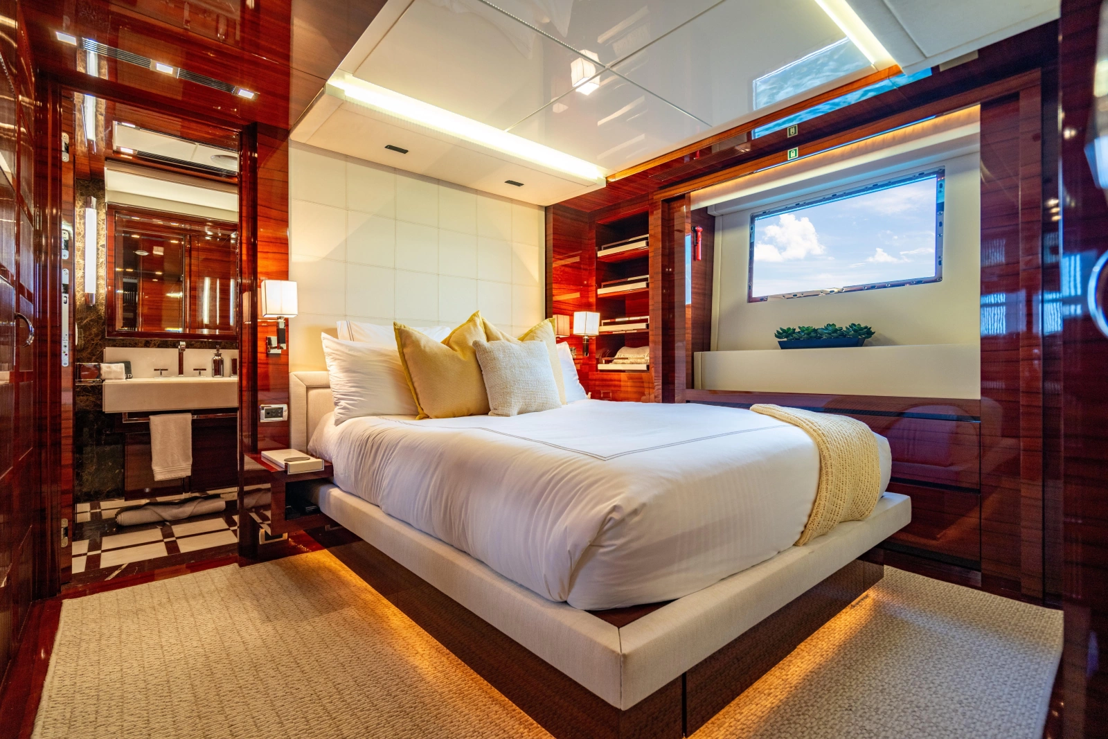 2011 Benetti Classic 121
