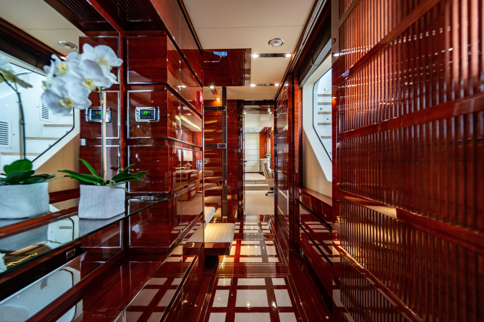 2011 Benetti Classic 121