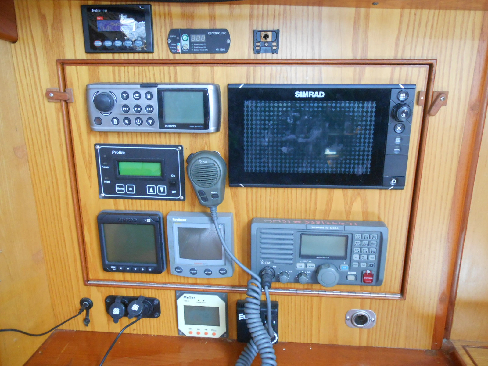 1983 Little Harbor 38
