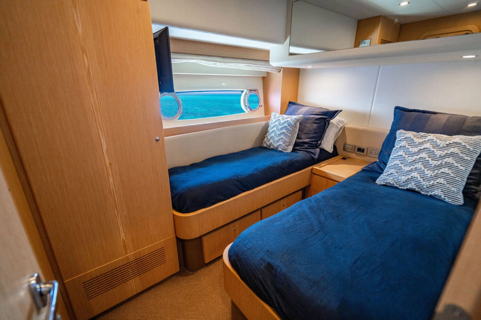 2012 Ferretti Yachts 62 FLY