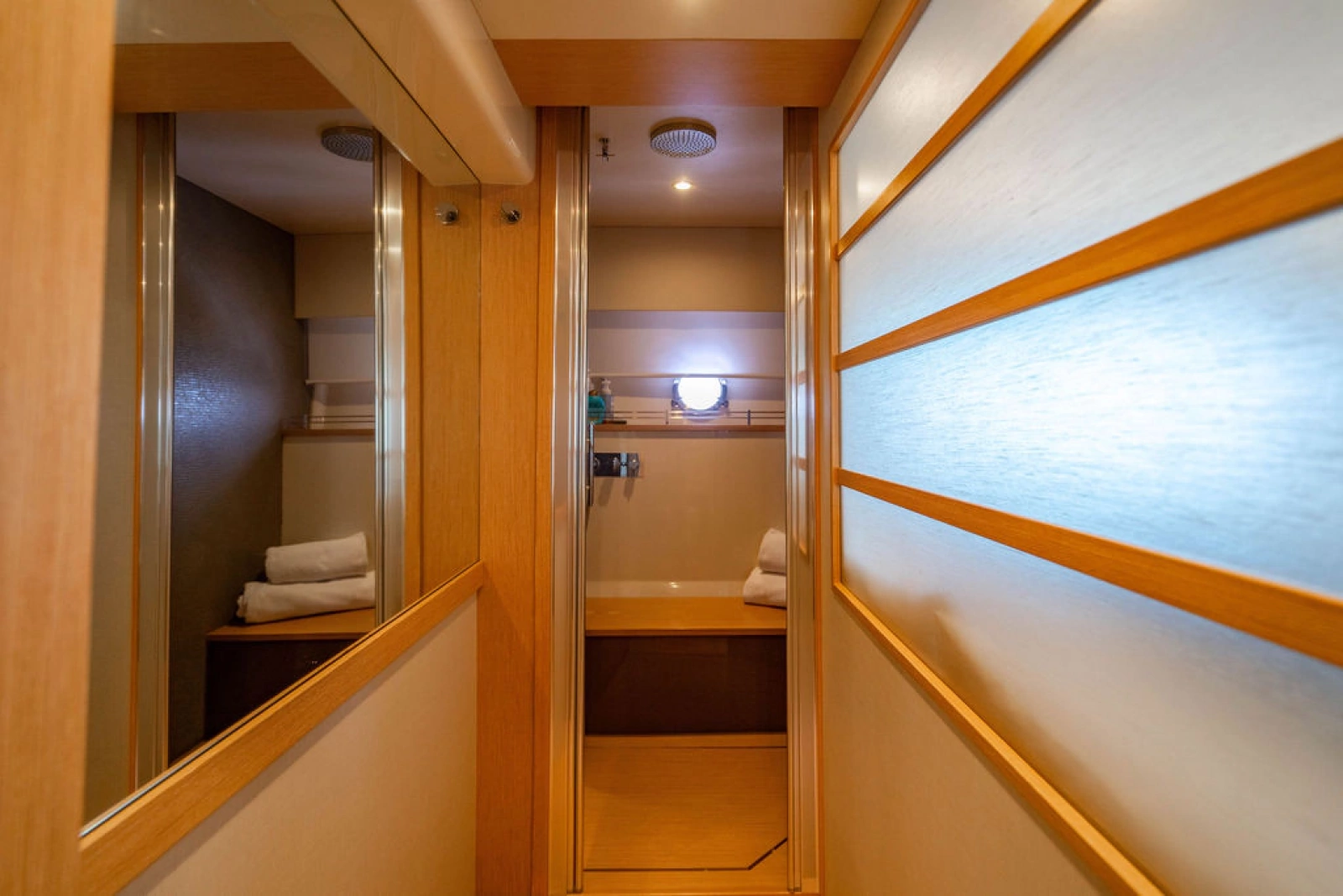 2012 Ferretti Yachts 62 FLY