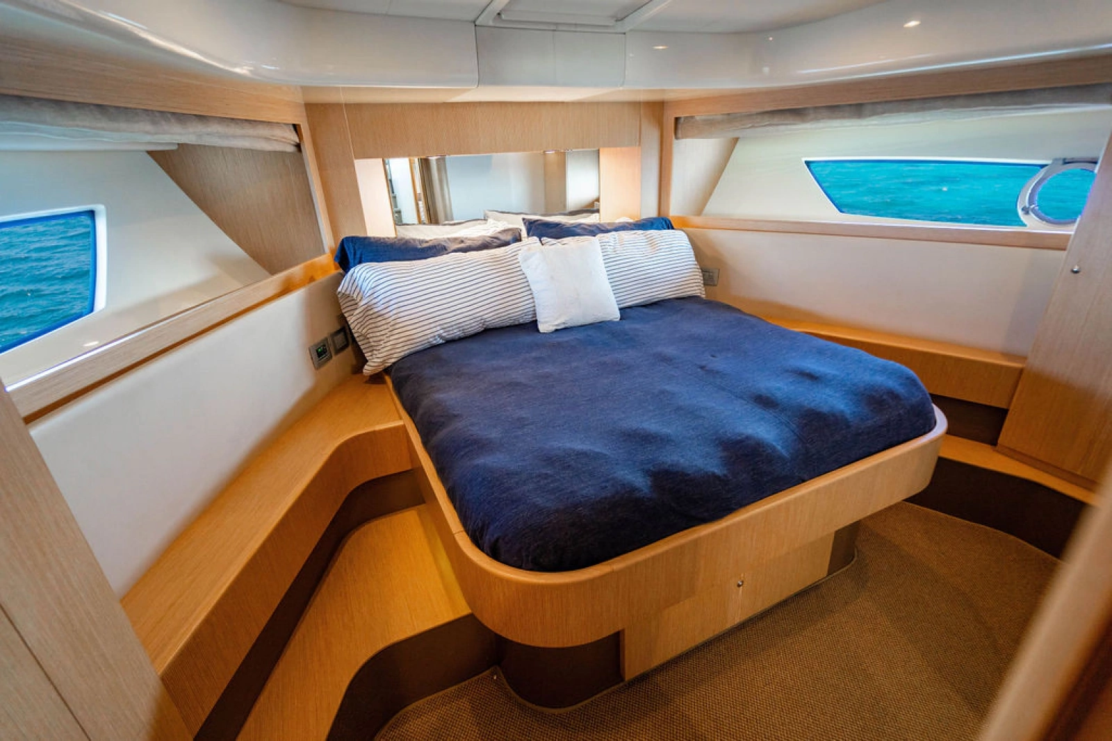 2012 Ferretti Yachts 62 FLY