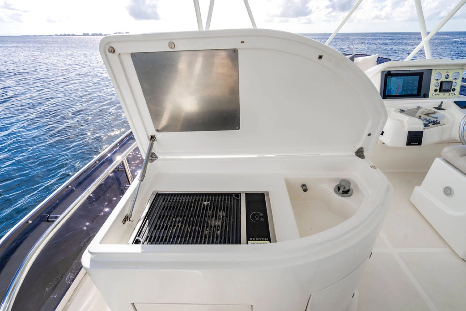 2012 Ferretti Yachts 62 FLY