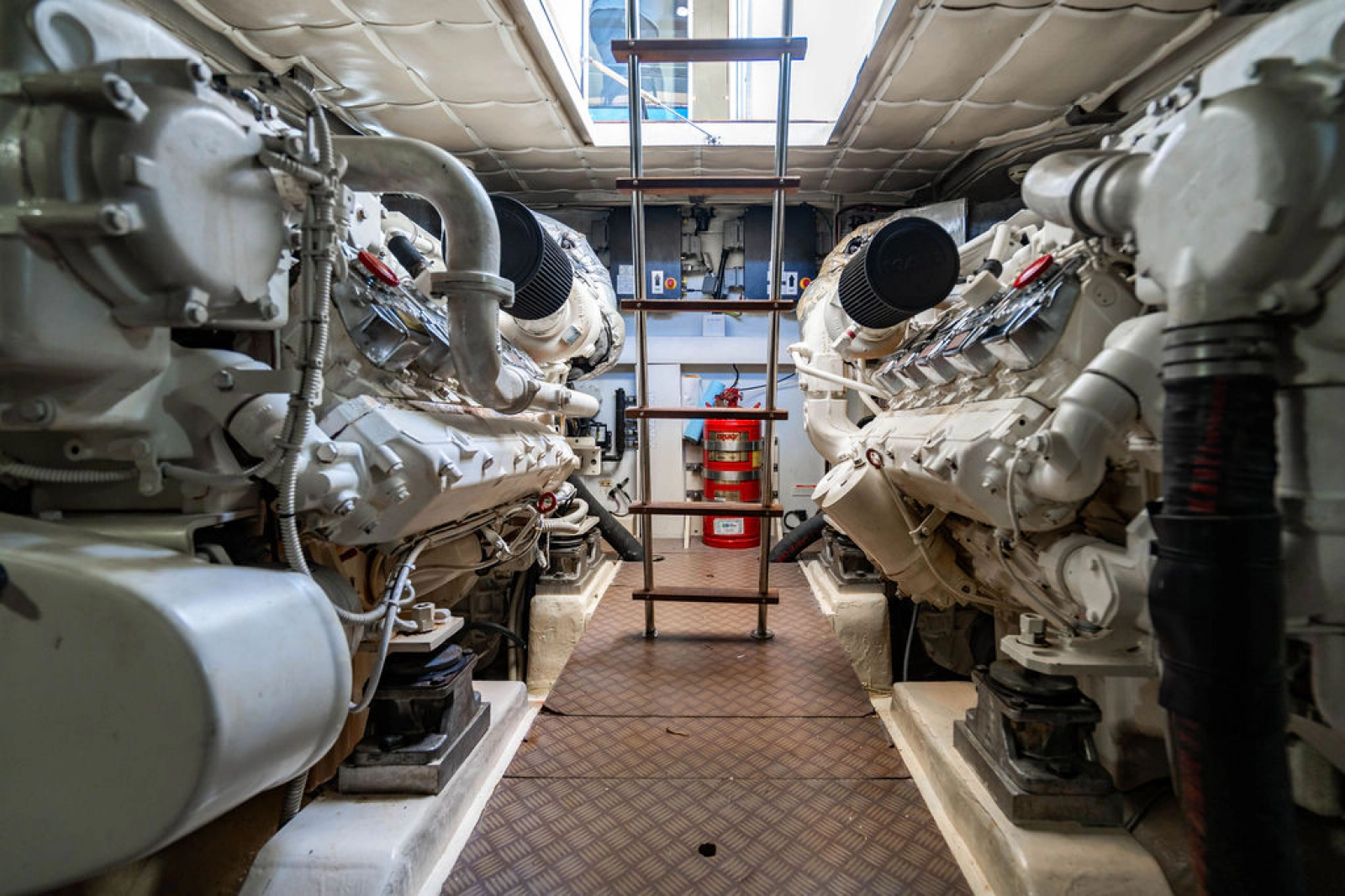 2012 Ferretti Yachts 62 FLY