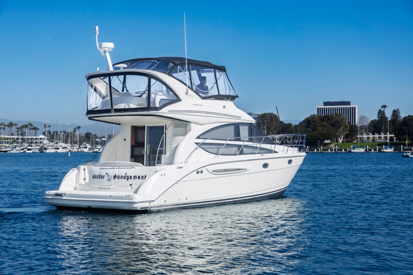 2008 Meridian 391 Sedan Bridge