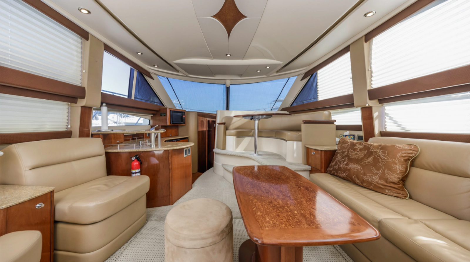 2008 Meridian 391 Sedan Bridge