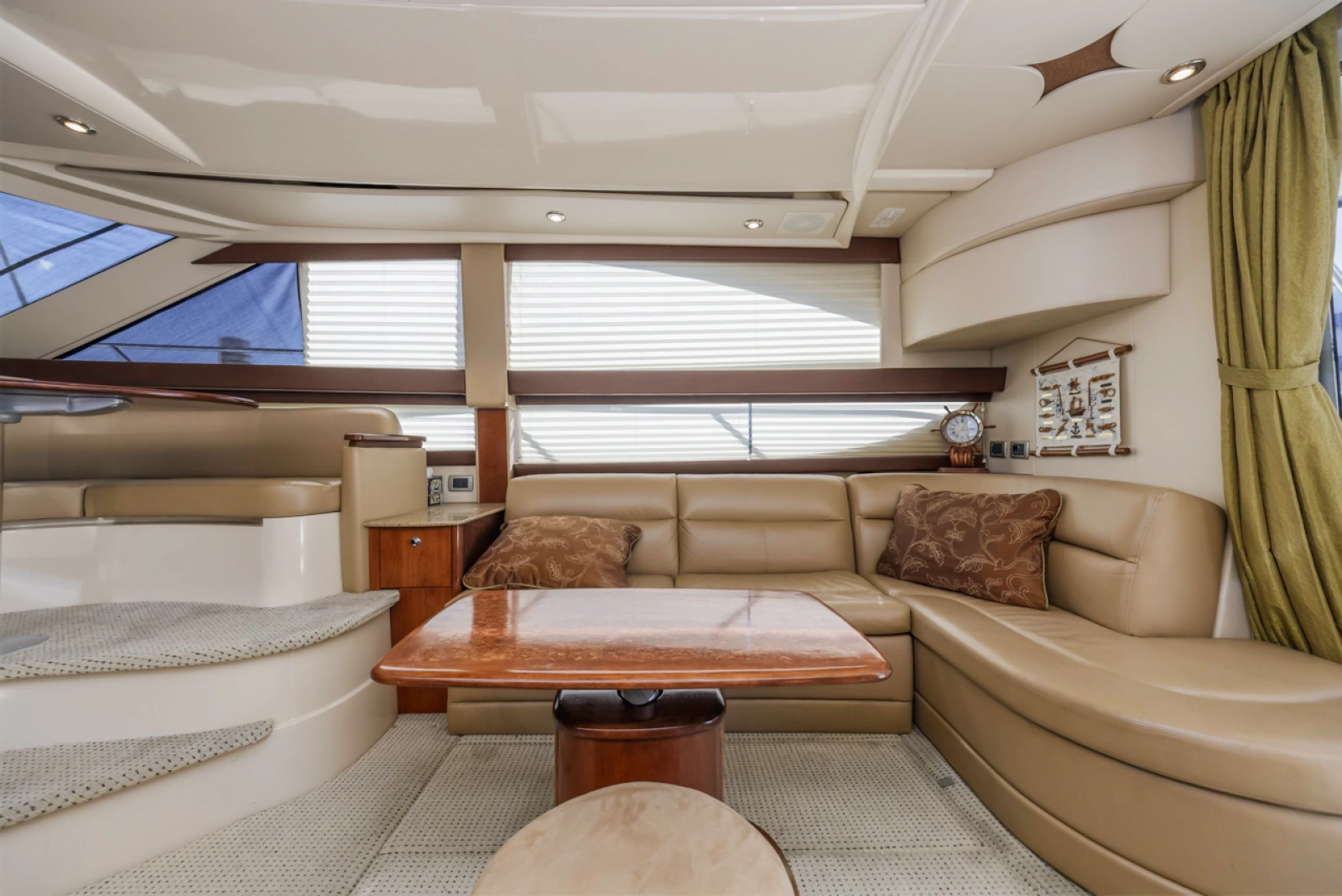 2008 Meridian 391 Sedan Bridge