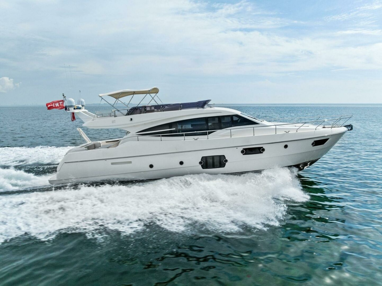 62' 2013 Ferretti Yachts 620