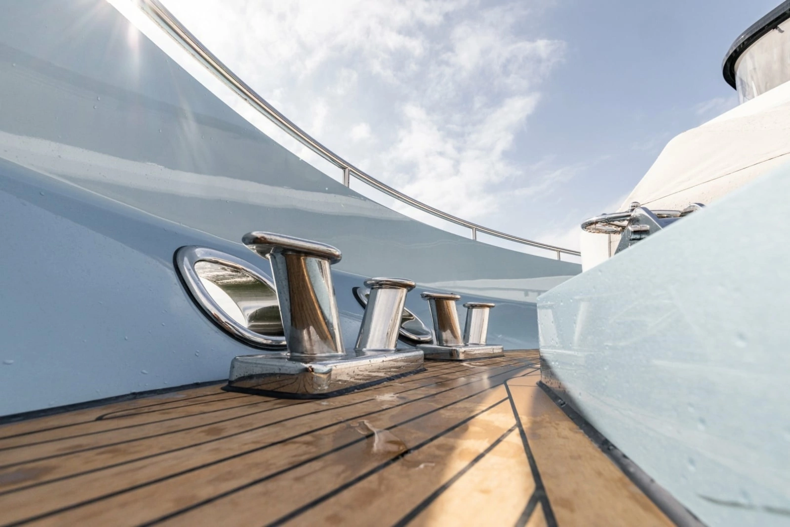 Steeler 72 TWO BUBBLES - Exterior