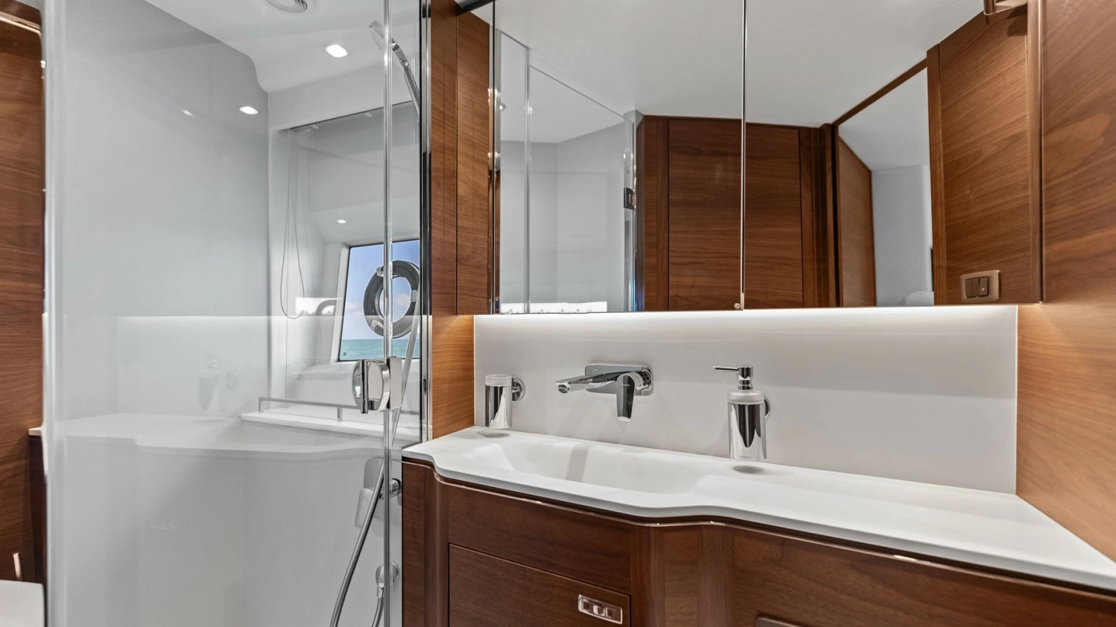 Elegant VIP Stateroom En-Suite Bathroom