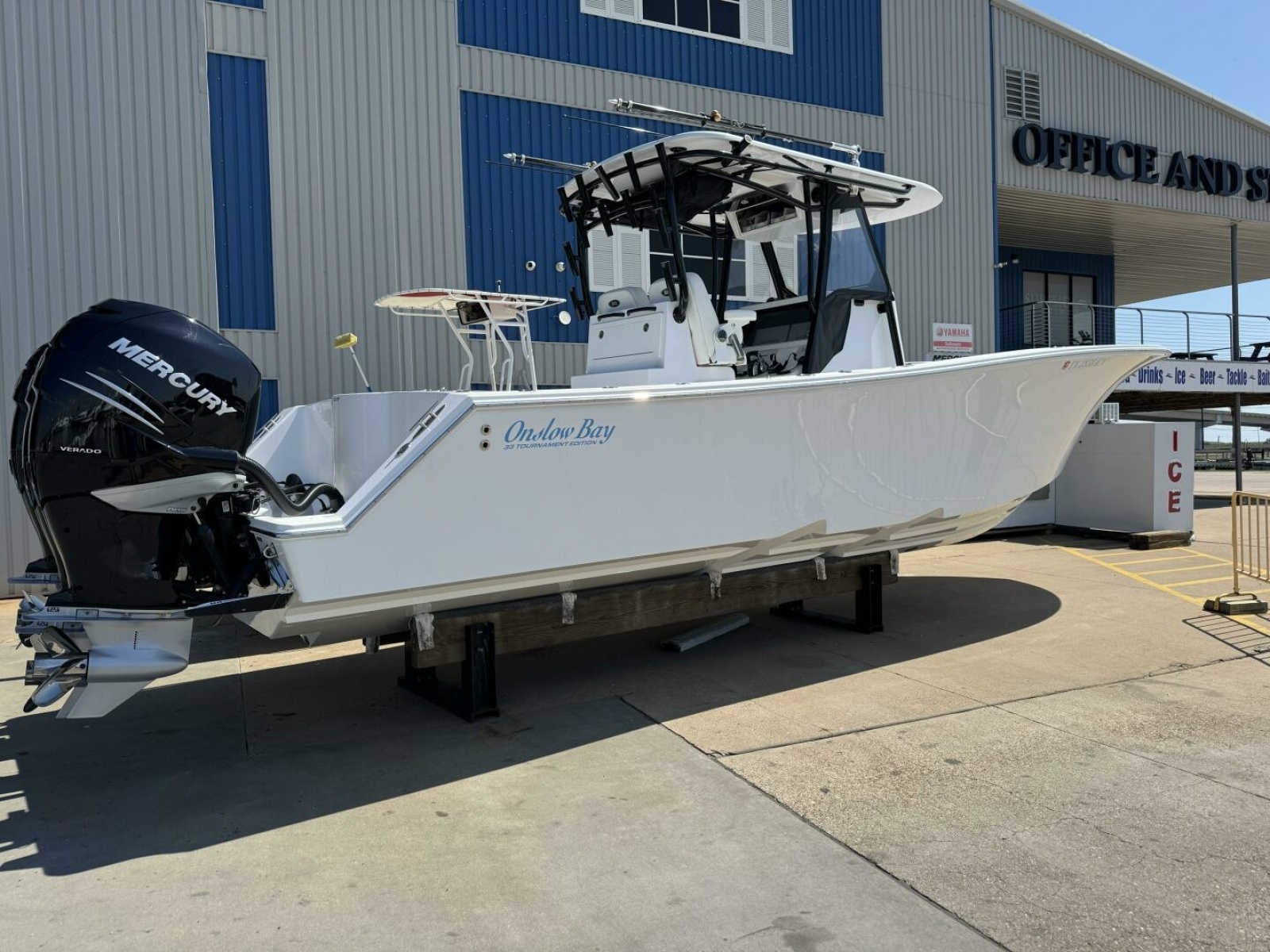 33' 2022 Onslow Bay 33 TE