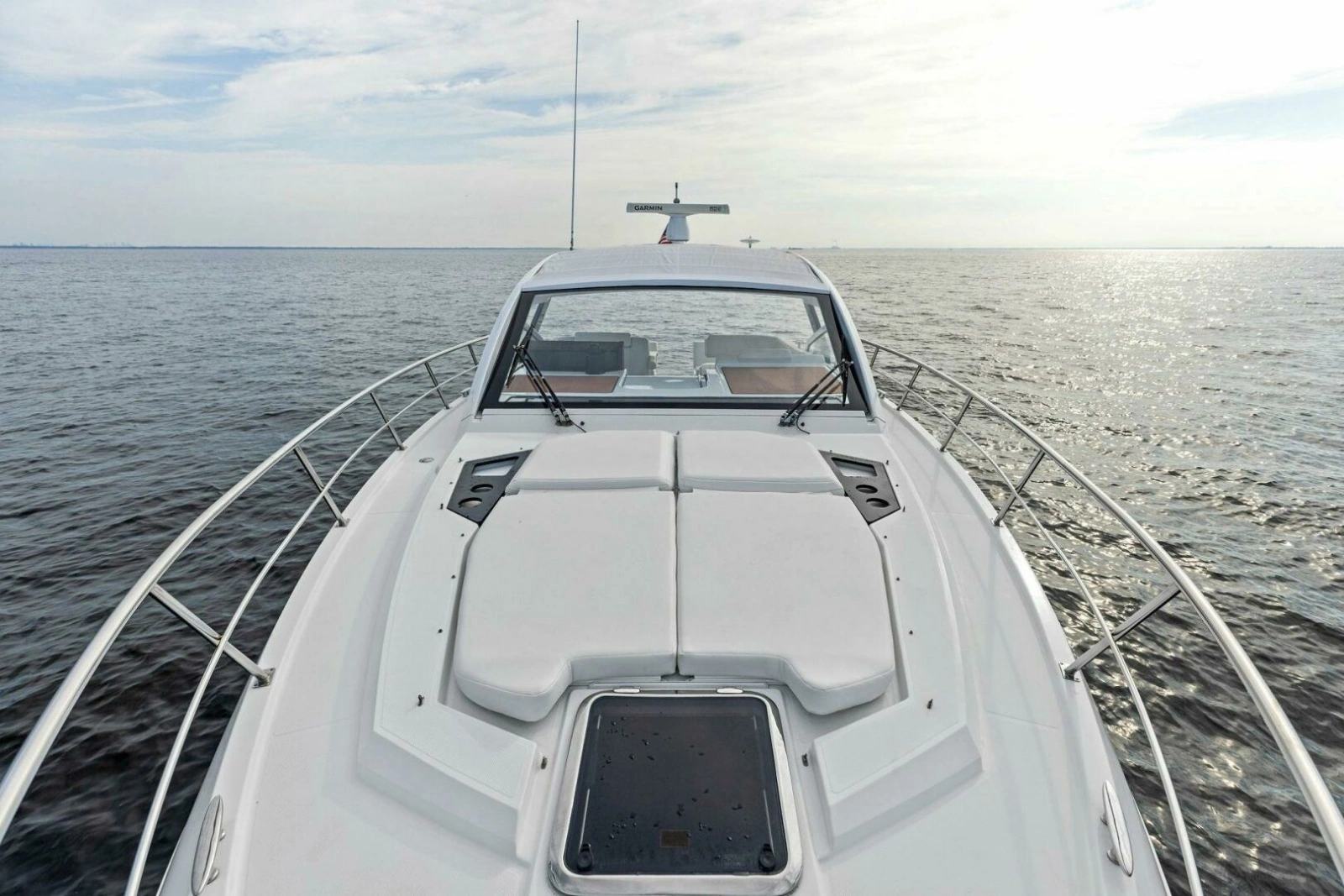 2015 Cruisers 390 EC 'Blue Runner'