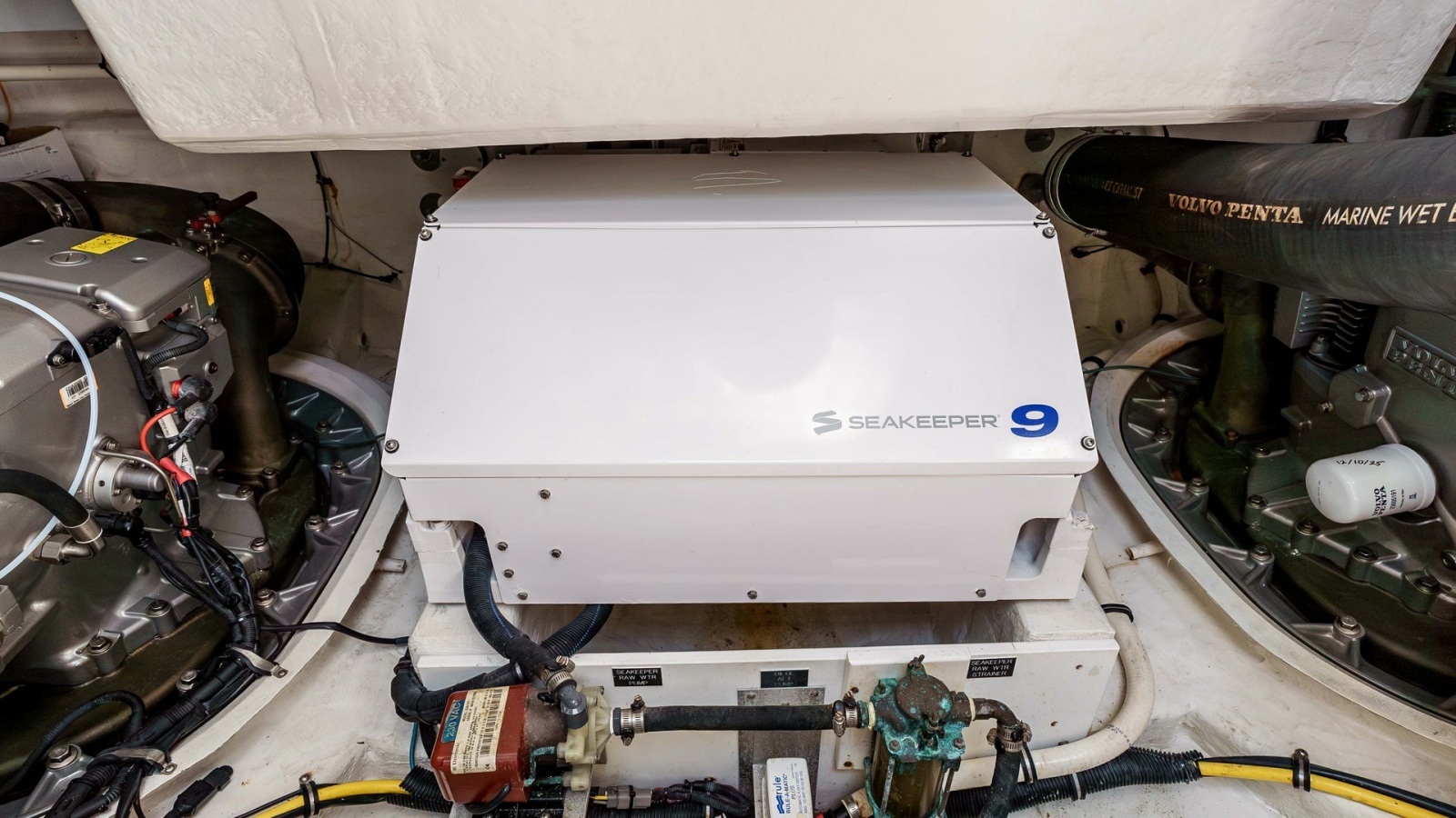 2017 Cruisers 60 Cantius, 'Rising Star' - Seakeeper 9 Stabilizer