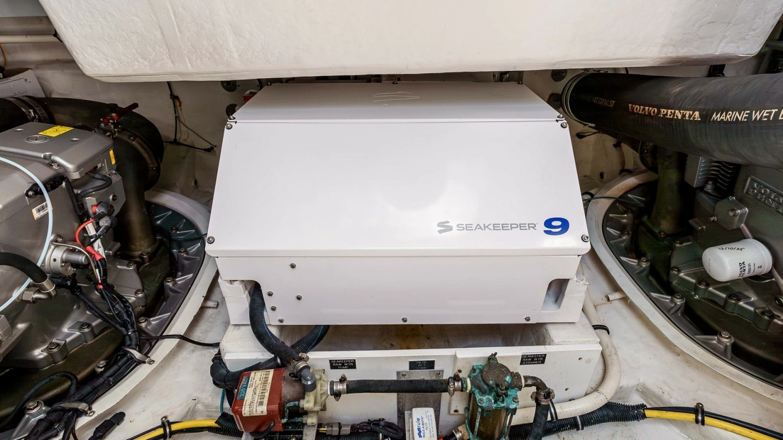 2017 Cruisers 60 Cantius, 'Rising Star' - Seakeeper 9 Stabilizer