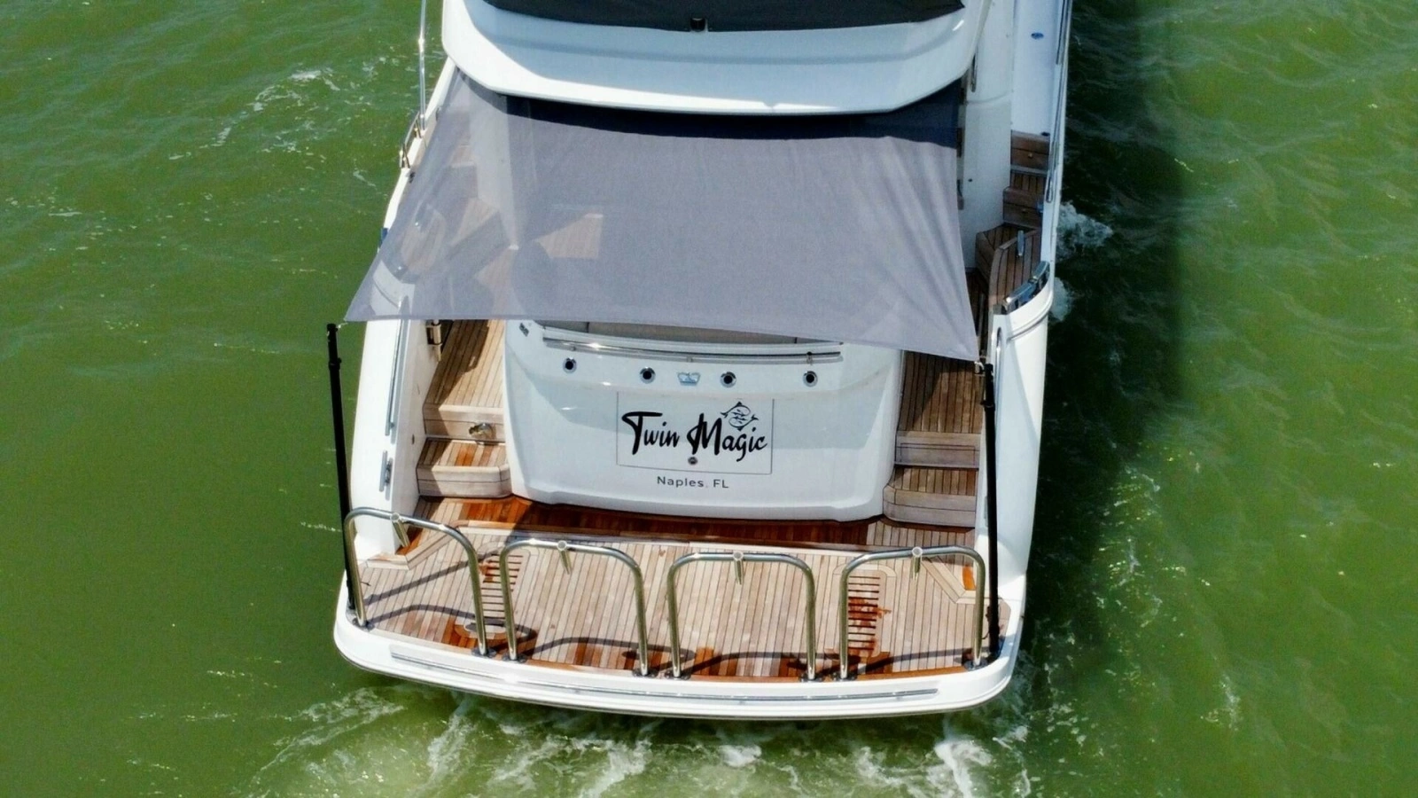 2025 Princess F50 Flybridge Cockpit