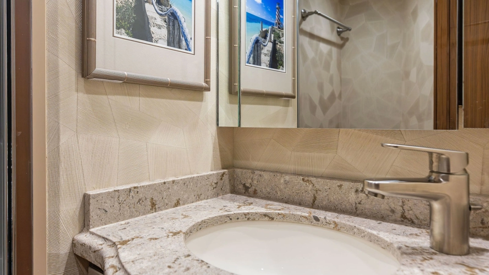 Luxurious Vanity in Guest Head