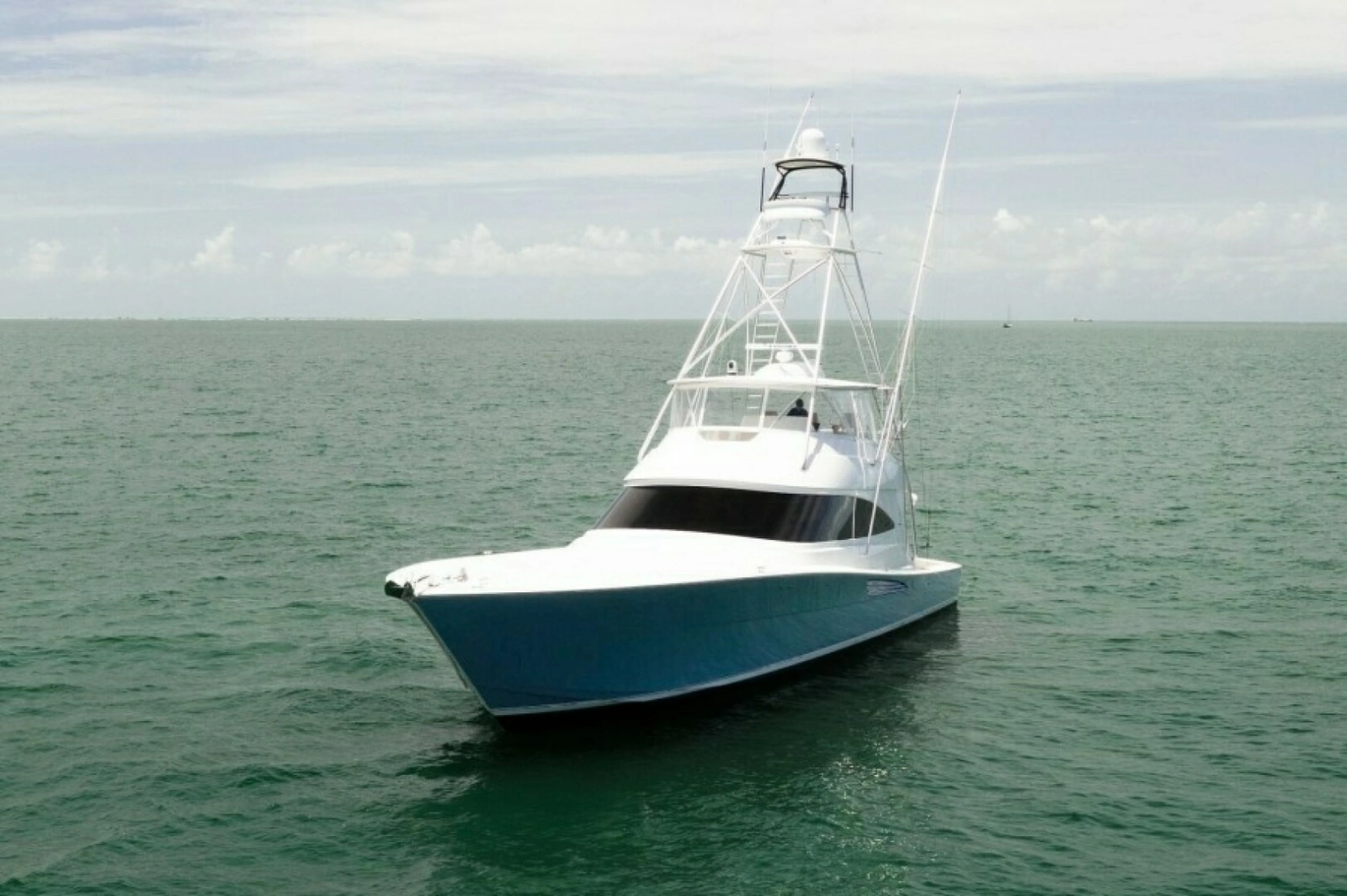 2018 Viking 72 Convertible - Wrapped Up
