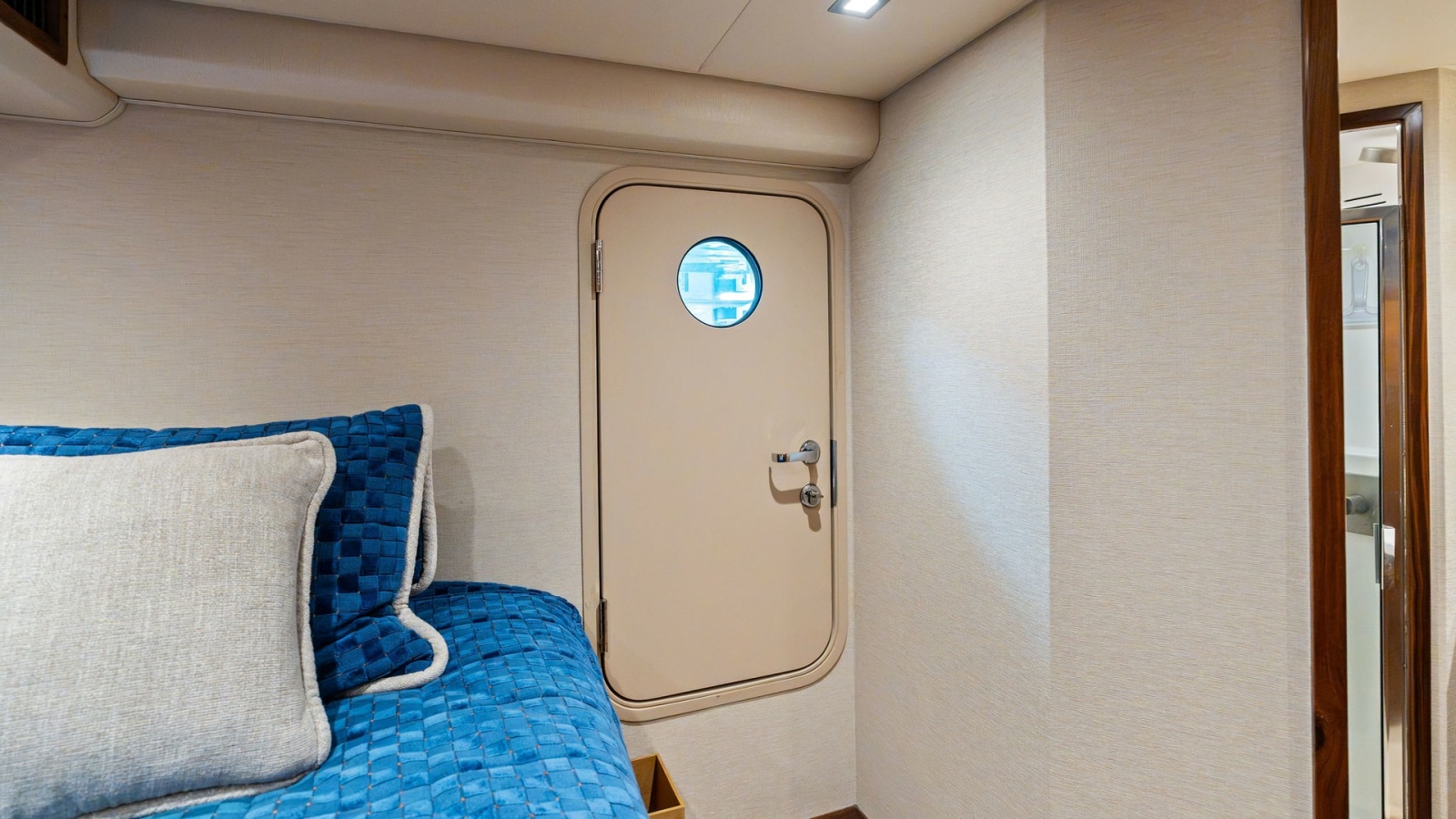 Guest Stateroom with Ensuite Access