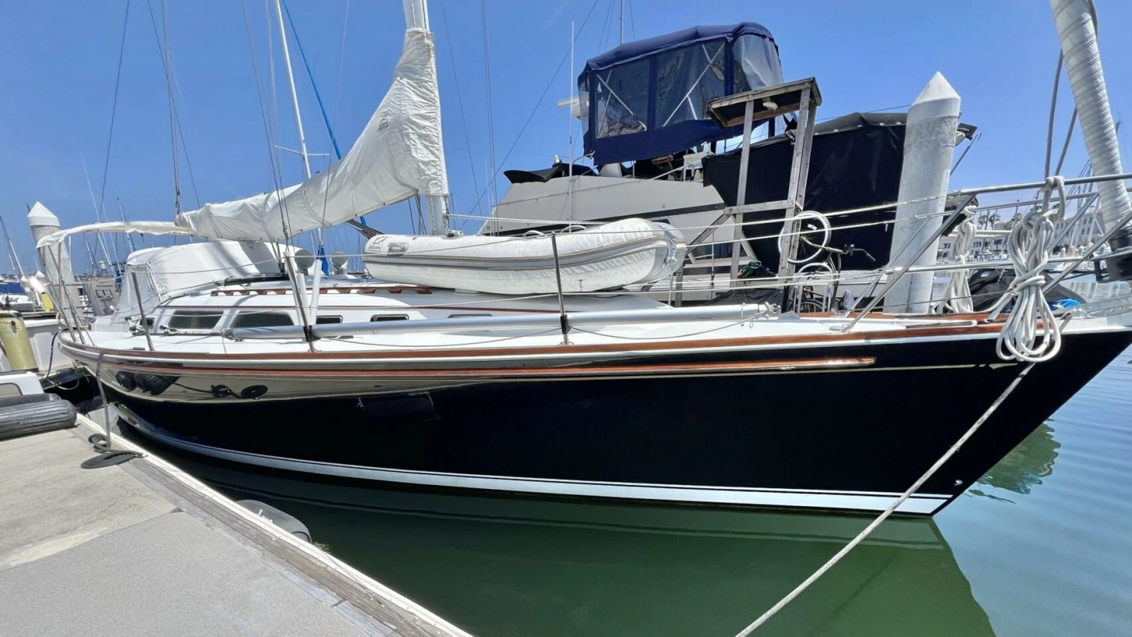 1999 Sabre 402 Sailboat  - VELA DARE II