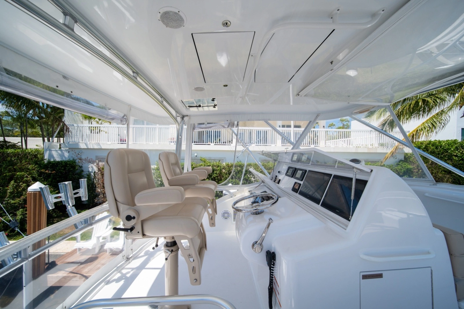 2017 Hatteras 54 GT