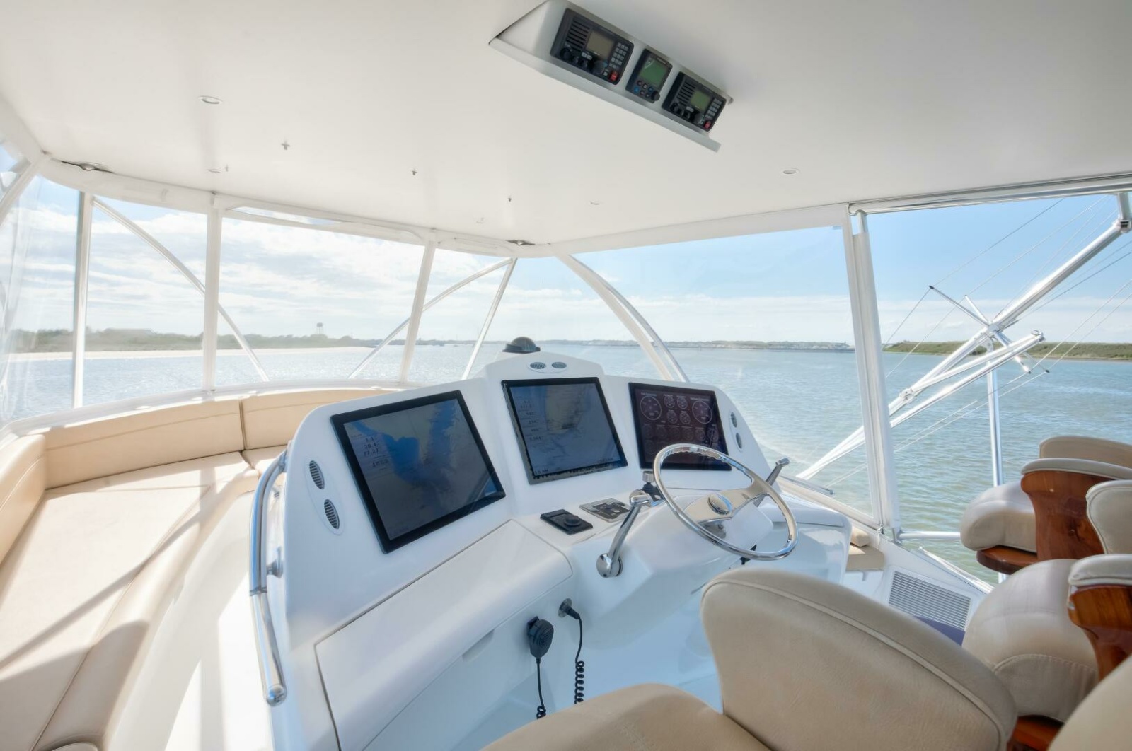 Ocean Yachts 64 - Love Boat - Flybridge Helm Electronics
