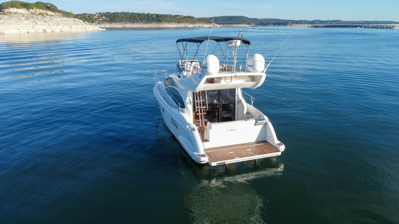40' 2013 Azimut 40 Flybridge