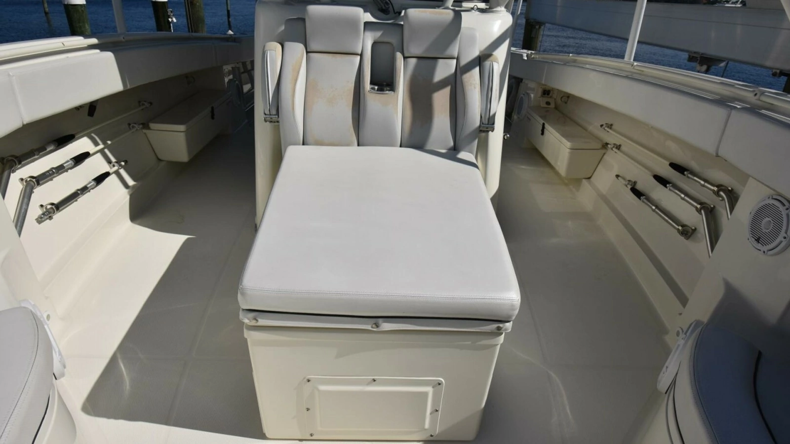 2012 42 Hydra-Sports SF - A Salt Weapon - Forward Seating