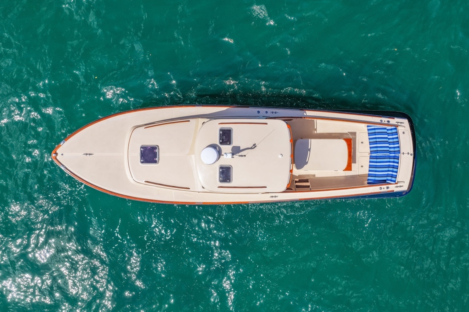 1998 36 Hinckley Picnic Boat Profile