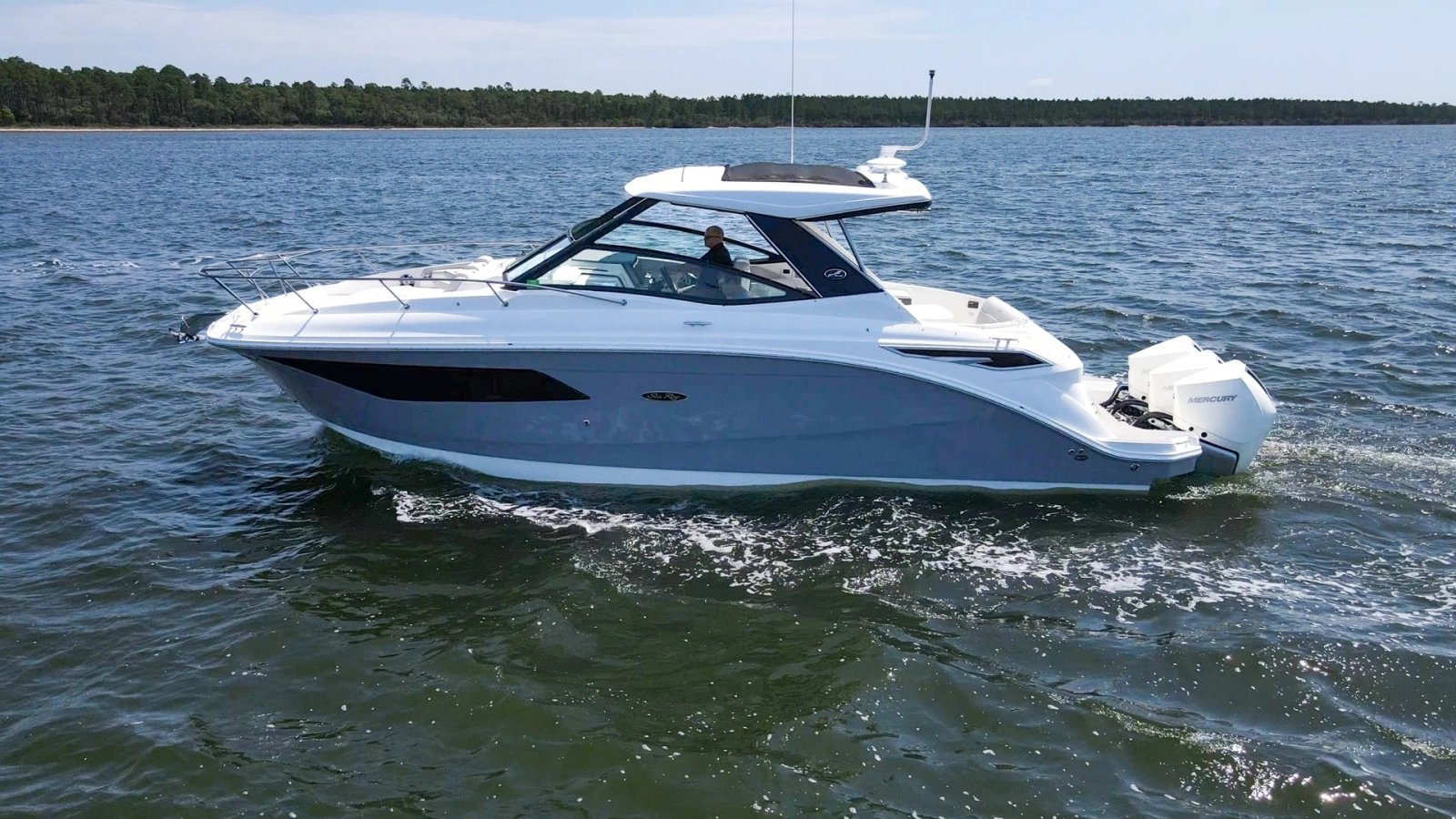 2022 32 Sea Ray 320 Sundancer OB Raya Sunshine Exterior Profiles (10)