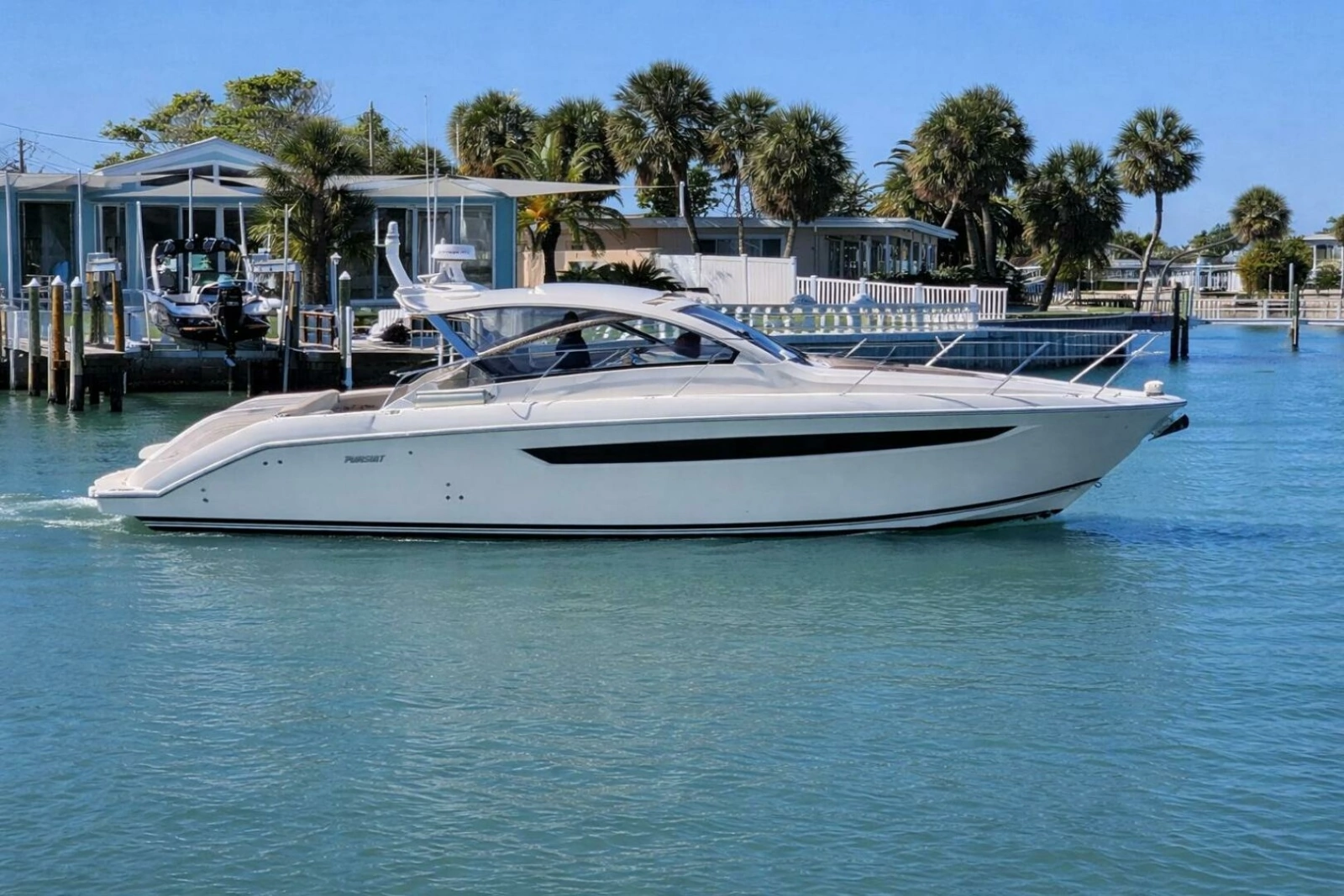 2014 Pursuit F350 - Profile