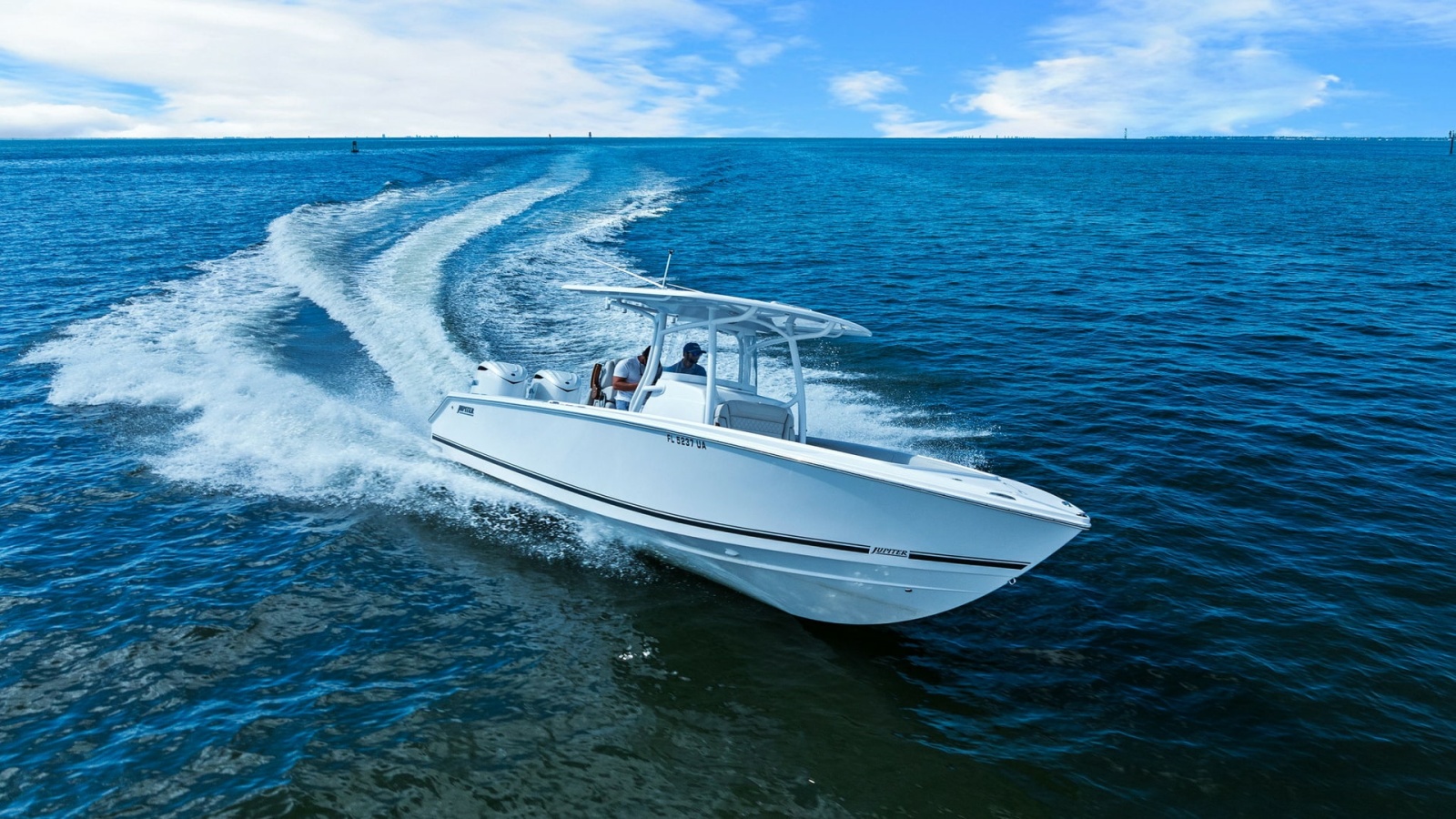 Dynamic Bow View in Motion
