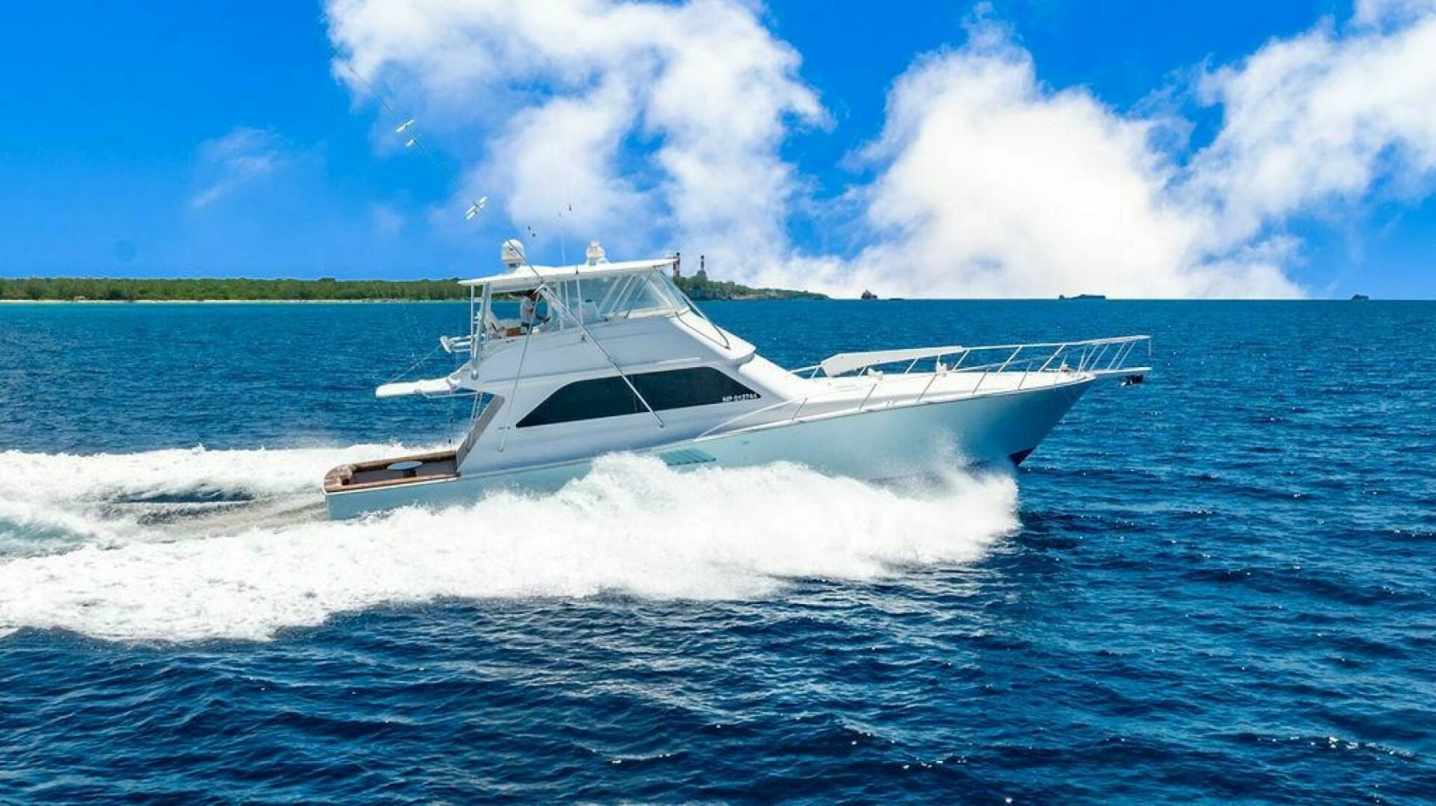 1999 Viking 55 Convertible