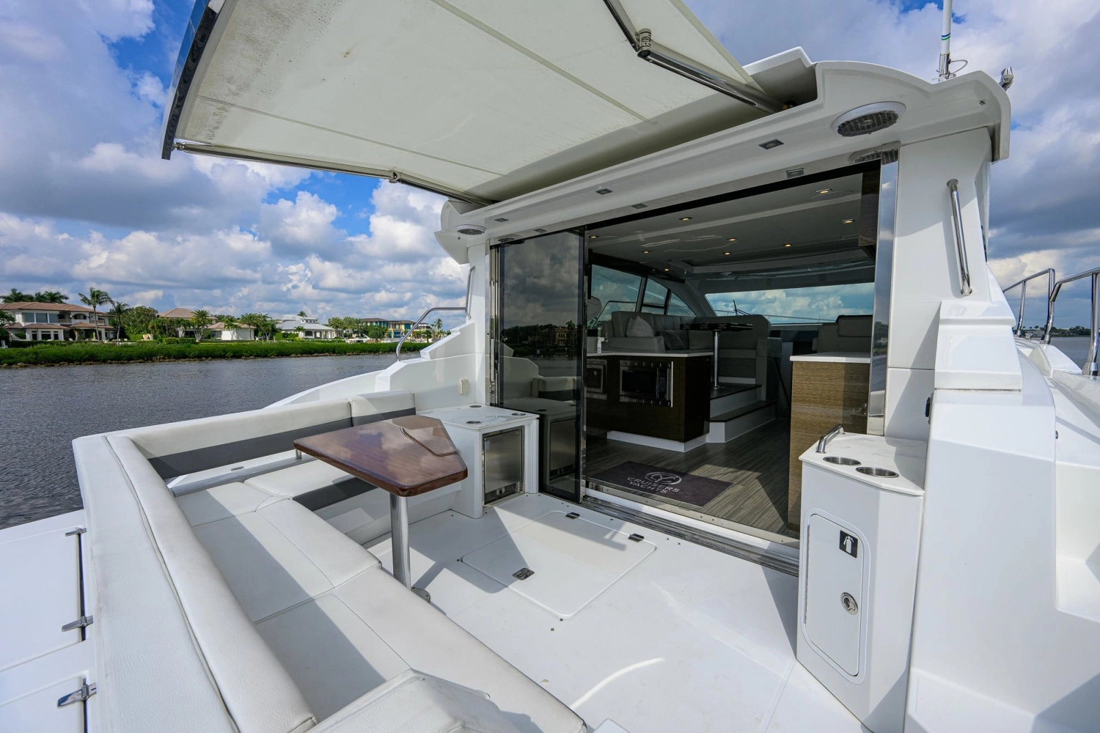 2020 Cruisers 46 Cantius
