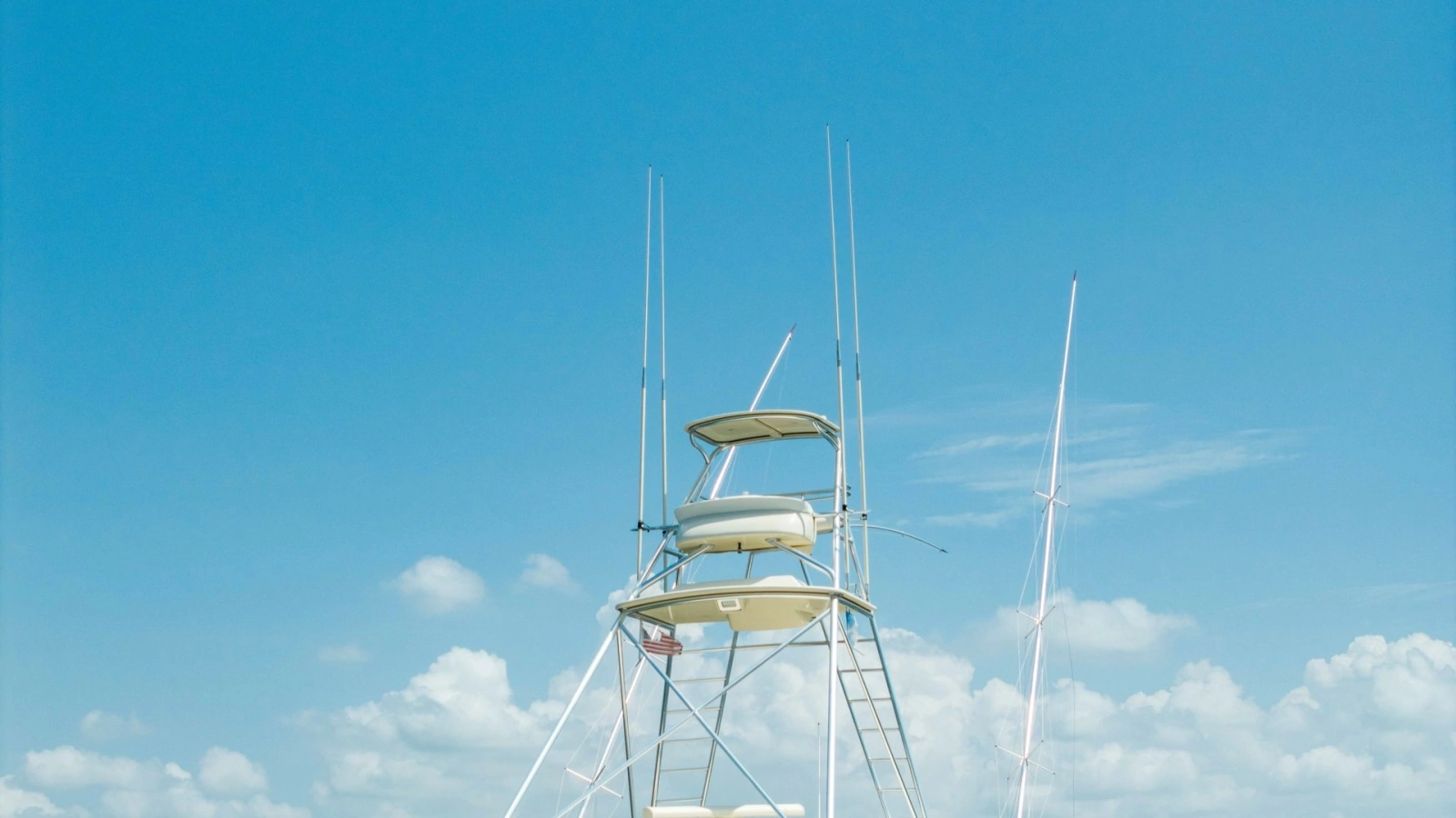 2007 Hatteras 68 Convertible- KEMOSABE-