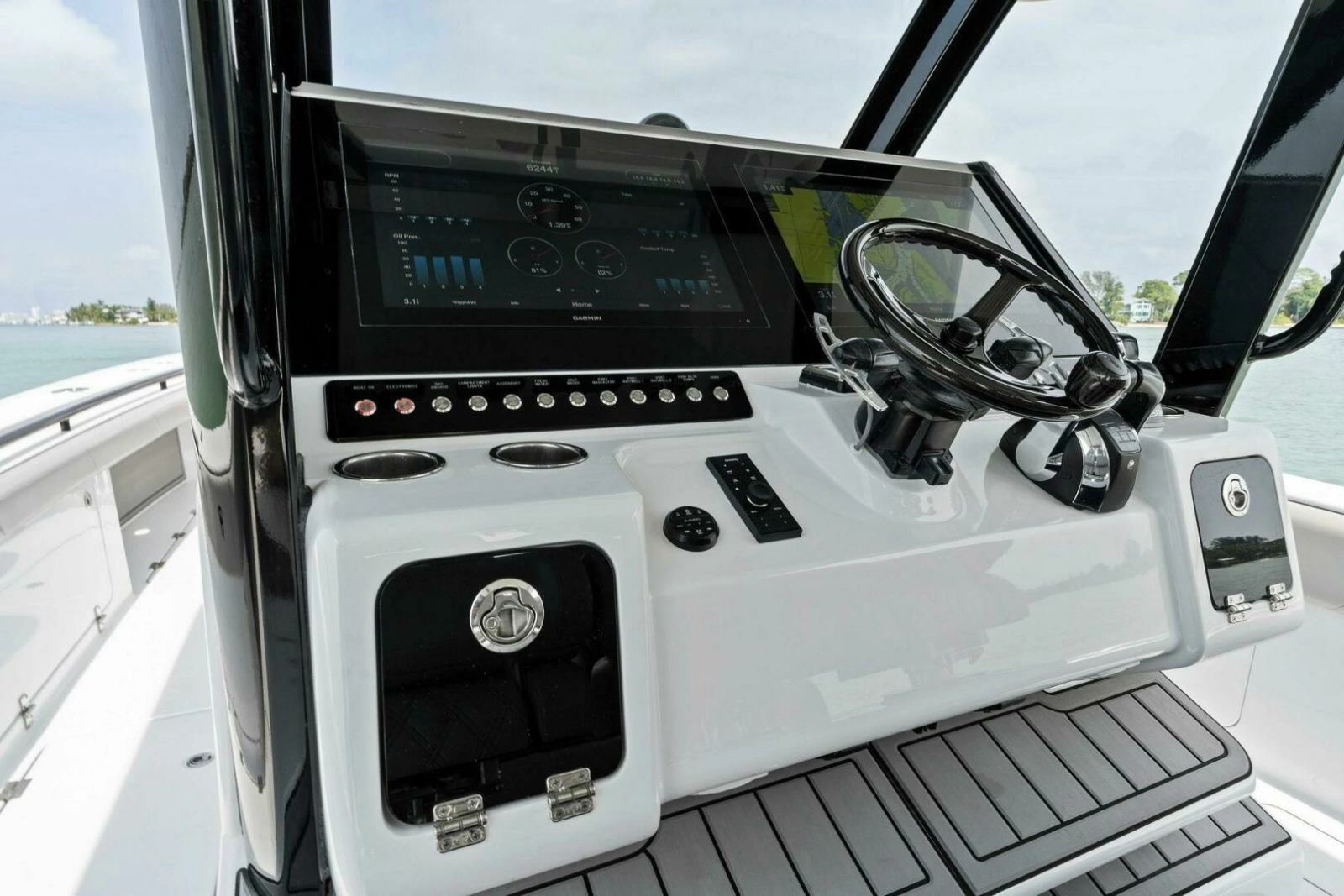 2022 Barker Boatworks 40 HPC 