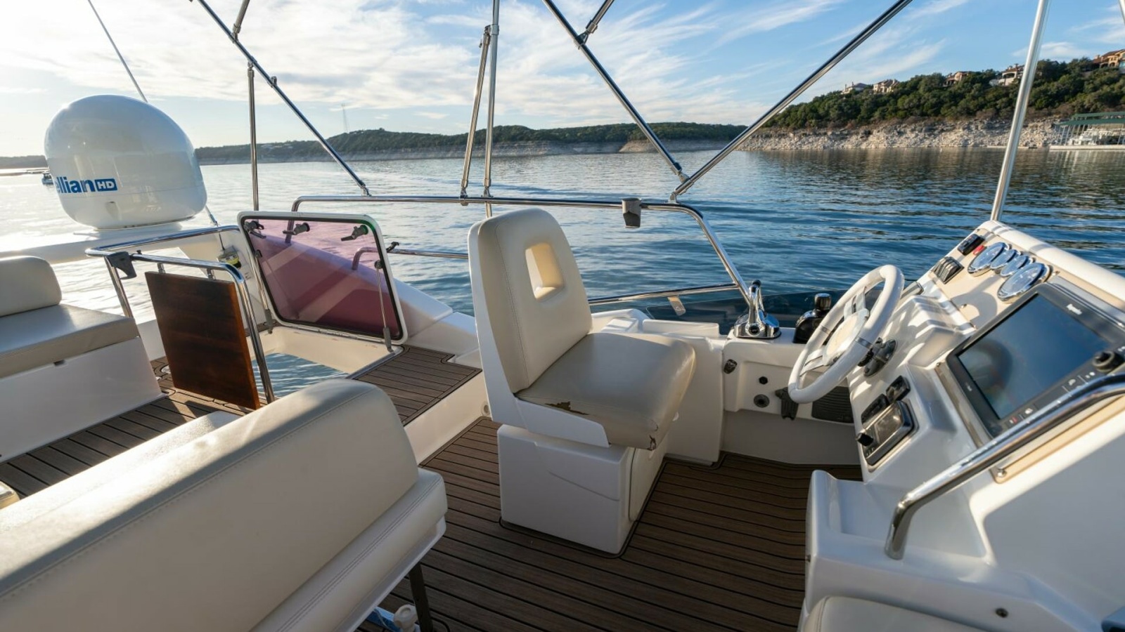 40' 2013 Azimut 40 Flybridge