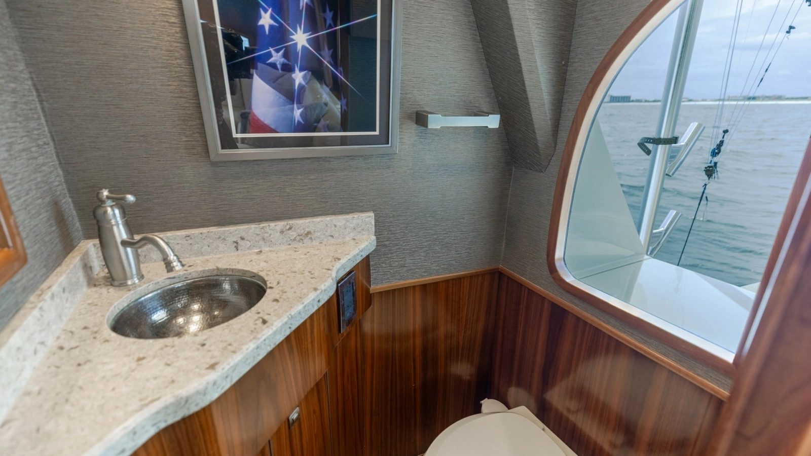 Elegant Guest Head with Ocean View