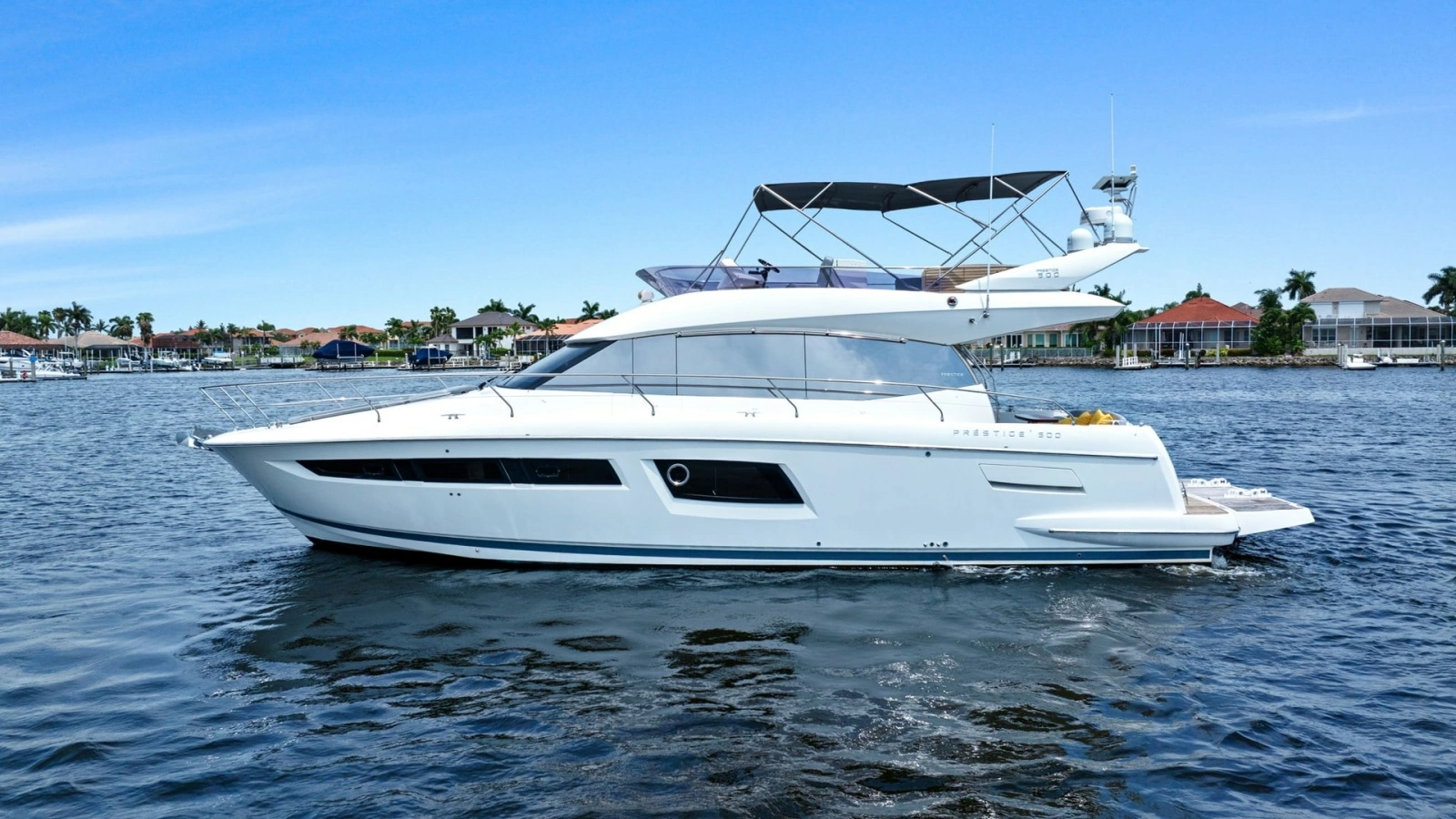 Side Profile of Prestige 500 Fly