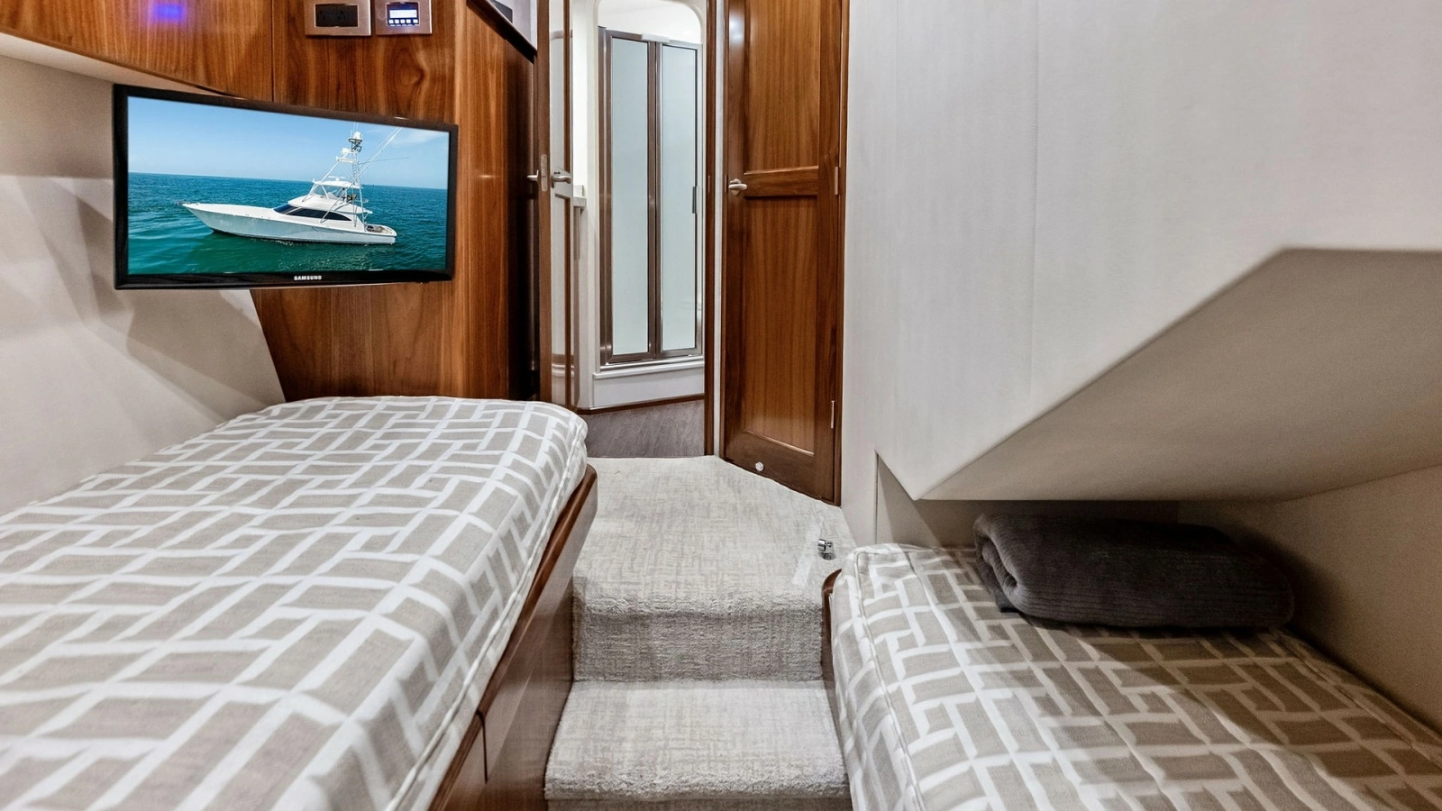 Twin Guest Stateroom with TV
