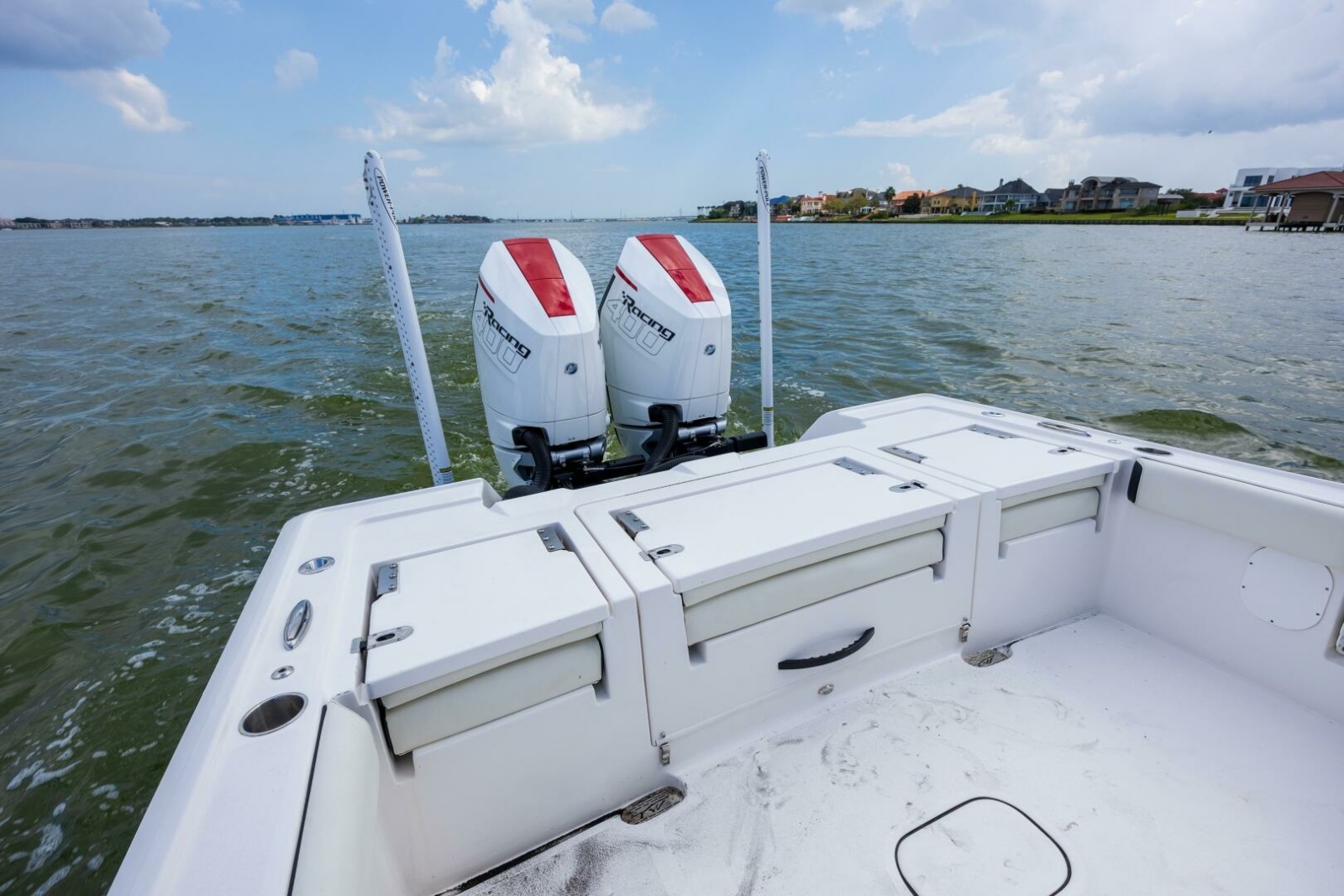 31' 2024 Tidewater 3100 Carolina Bay