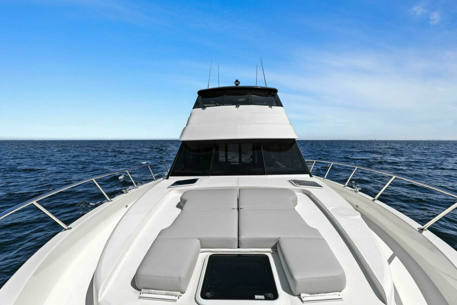 2025 Maritimo M600 
