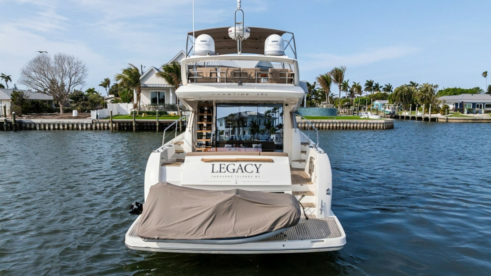 Legacy Yacht Photos Pics 
