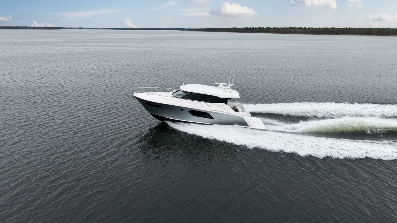 49' 2019 Tiara Yachts C49 Coupe