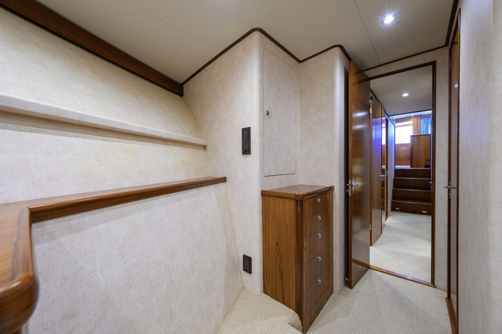 Rybovich 60 SIBONEY - Guest Stateroom Forward