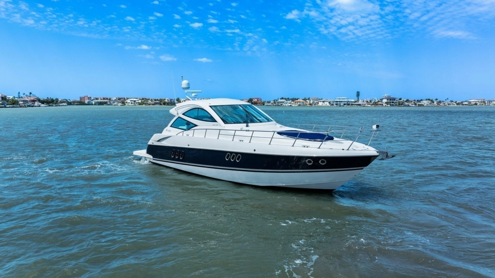 2012 Cruiser Yachts 54 Cantius