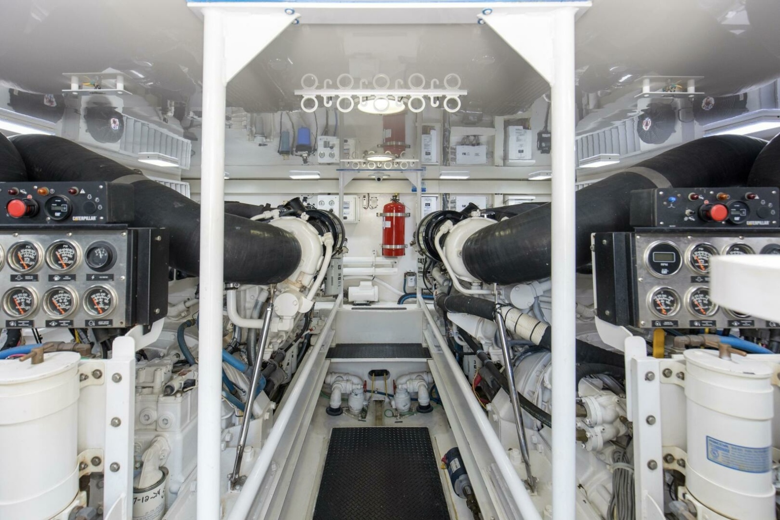 64' 2007 Viking 64 Enclosed Bridge